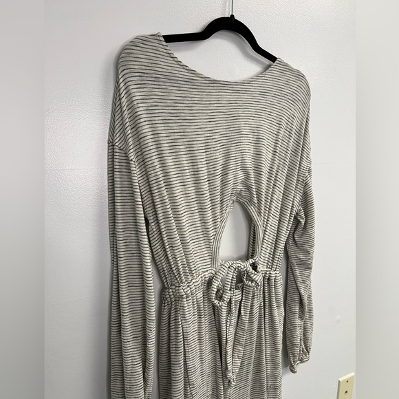 Free People This Is Your Sunday Striped Cutout Jumpsuit Size S Grey/White - Picture 5 of 13